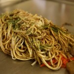 となりの焼肉屋のお好み焼屋 銀河商店 - 