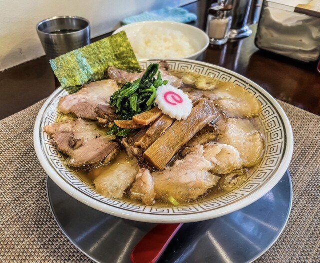 Menpeki Ginger Noodles （メンペキ ジンジャー ヌードルズ