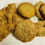 飯塚精肉店 - 料理写真:これだけ購入してもたったの780円税込み♫