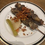 ファッティーズ - ラム串焼き