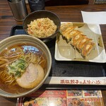 五味八珍 川島田店 - 満腹セット　¥1,089