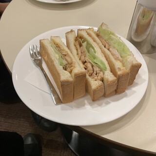 喫茶室ルノアール_1