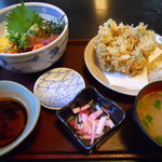 Dommu Su - 海鮮バラちらし丼（海鮮かきあげ付）
