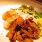 豚肉と揚げ春巻きつけビーフン