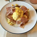 ブラッスリー・サリュー - 