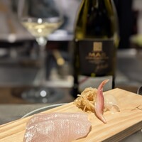 大阪鉄板焼き 神戸牛 TATARA - ミョウガと生姜と大根のごま和えをした、カンパチの昆布締め！