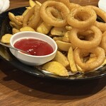 チーズアンドダイニング アラクラン - 