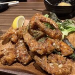 290円酒場 精肉屋 - カリカリガーリックシュリンプ(2皿分)