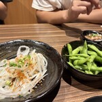 290円酒場 精肉屋 - オニオンスライスって単純なのに美味しいよね