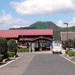 ホームハヤブサ - 隼駅が目の前です