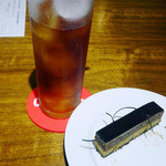 ルイ・ドゥ・レトワール - オペラ＆アイスティー