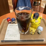 ホリーズカフェ - ドリンク写真:ダッチアイスコーヒーR 320円(税込)