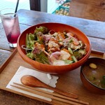 駅前直売所八〇八 - 