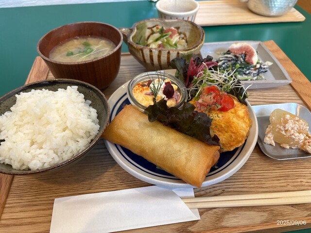 モンク食堂 - 摂津本山/食堂 | 食べログ