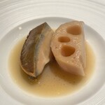 蒼 - 黒鮑と自家製バターソース　蓮根