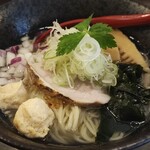 金町製麺 - 妻の冷たい鯛塩そば