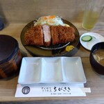 ちがさき - 特上ロースカツ