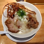 麺家 たけ田 - 牛骨白湯らぁ麺