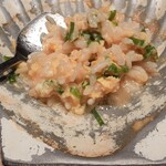 いろはにほへと - ホタテが焼けたら白ご飯と卵を入れて雑炊に。