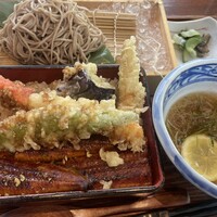 ダイナミックキッチン＆バー 響 風庭 赤坂 - 