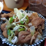 ラーメン とらじ食堂 - モツライス