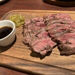 大衆肉バルKamiichi - サガリのステーキ