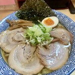 嫁の中華そば - 嫁の推し麺