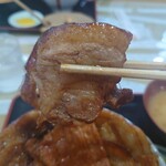 ぶた丼のとん田 - バラ肉