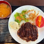 ラッキー食堂 - 和牛かつめし並です。