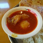 インディアン・レストラン　ロタ - 皮付きジャガイモ入りビーフキーマカレー