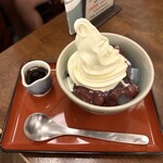 甘味おかめ 有楽町店 - 蔵王あんみつ！サラッとした黒蜜もたっぷり