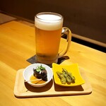 いざかや しん - 生ビールとお通しで会をスタート▶️(o^^o)