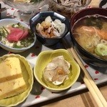 Sakana Shokudou - 小鉢がたくさん