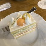 グリンデルワルト - メロンショートケーキ