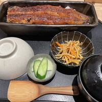 うなぎ四代目菊川 東京駅黒塀横丁店 - 