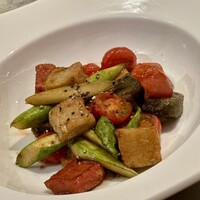 生麩とベーコンのトマトソース
