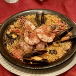 La senda - ミックスパエリア（鶏、エビ、アサリ、ムール貝） お米