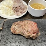 やっぱりステーキ - 料理写真:
