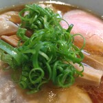 中華そば しば田 - 九条ネギ