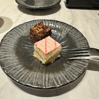 R1 TOKYO Bar&Restaurant - 