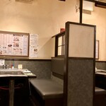 みつ蜂 - 店内の雰囲気