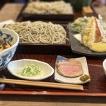 手繰りや 玄治 - 野菜天つき鴨汁手挽きせいろ