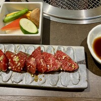 飛騨牛一頭家 馬喰一代 長良本家 - 