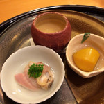 と村 - 海鼠腸の茶碗蒸し、栗蒸し、蛤の蒸物