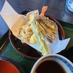 稲庭うどん 瀧さわ家 - 特にナスとオクラが美味しかった(*´ω｀*)