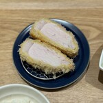 とんかつ成蔵 - 特ロース100g