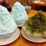 蜂楽饅頭 - 料理写真: