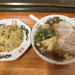 永潤 - 中華そば半チャーハンセット