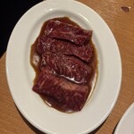 炭火焼肉ホルモン まるは - 