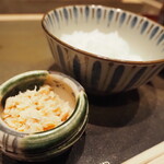 割烹さいお - お供は鮭そぼろ